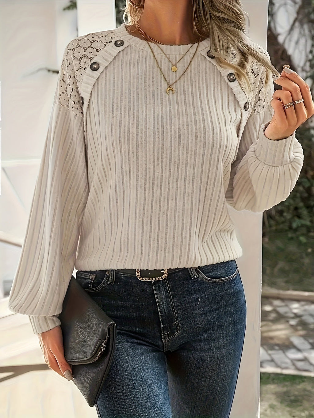 Emorra | Felpa Elegante Pizzo