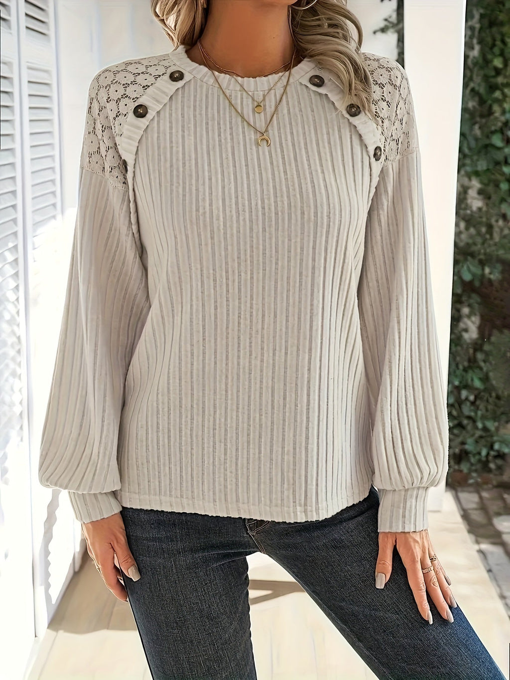 Emorra | Felpa Elegante Pizzo